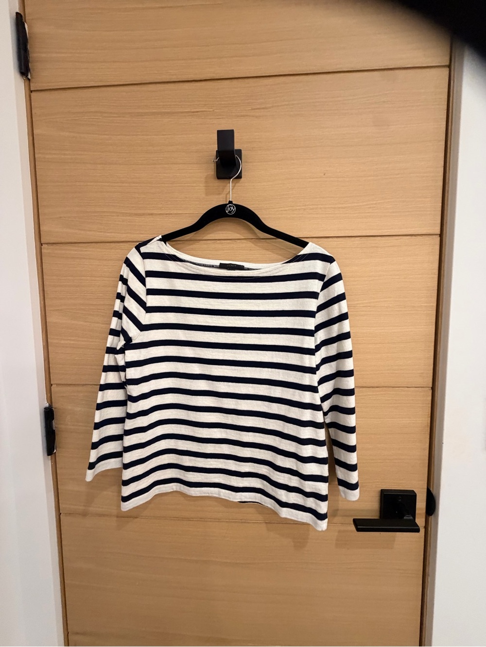 Like new J crew Striped Boatneck Long-Sleeve Top - White & Navy